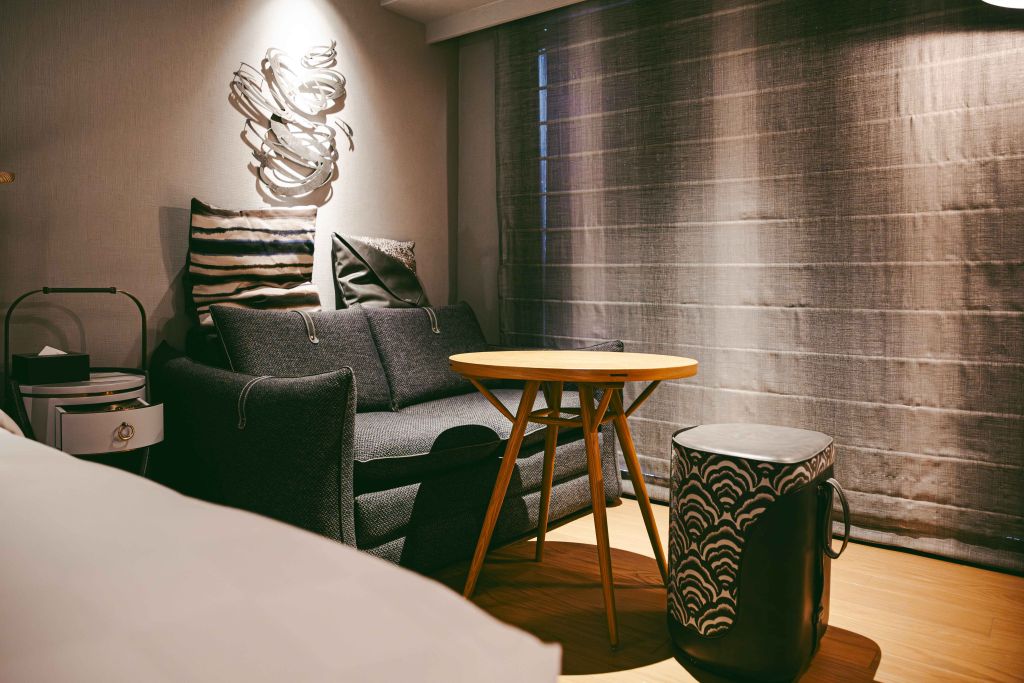 Kyoto Hotel Guide: A Luxury Retreat vs. a Smart City Base